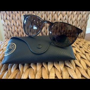Ray-ban ERIKA 4170 new sunglasses 😎 ❤️